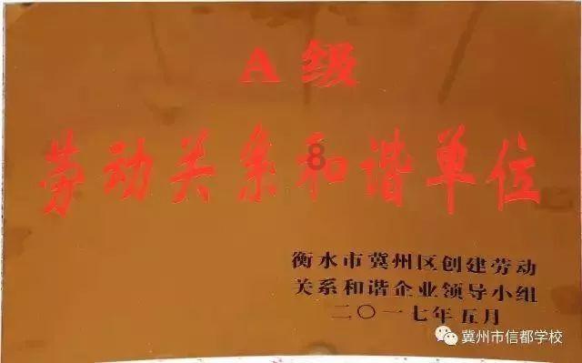 为什么要把公务员当成退路？考公考编真得那么容易吗？